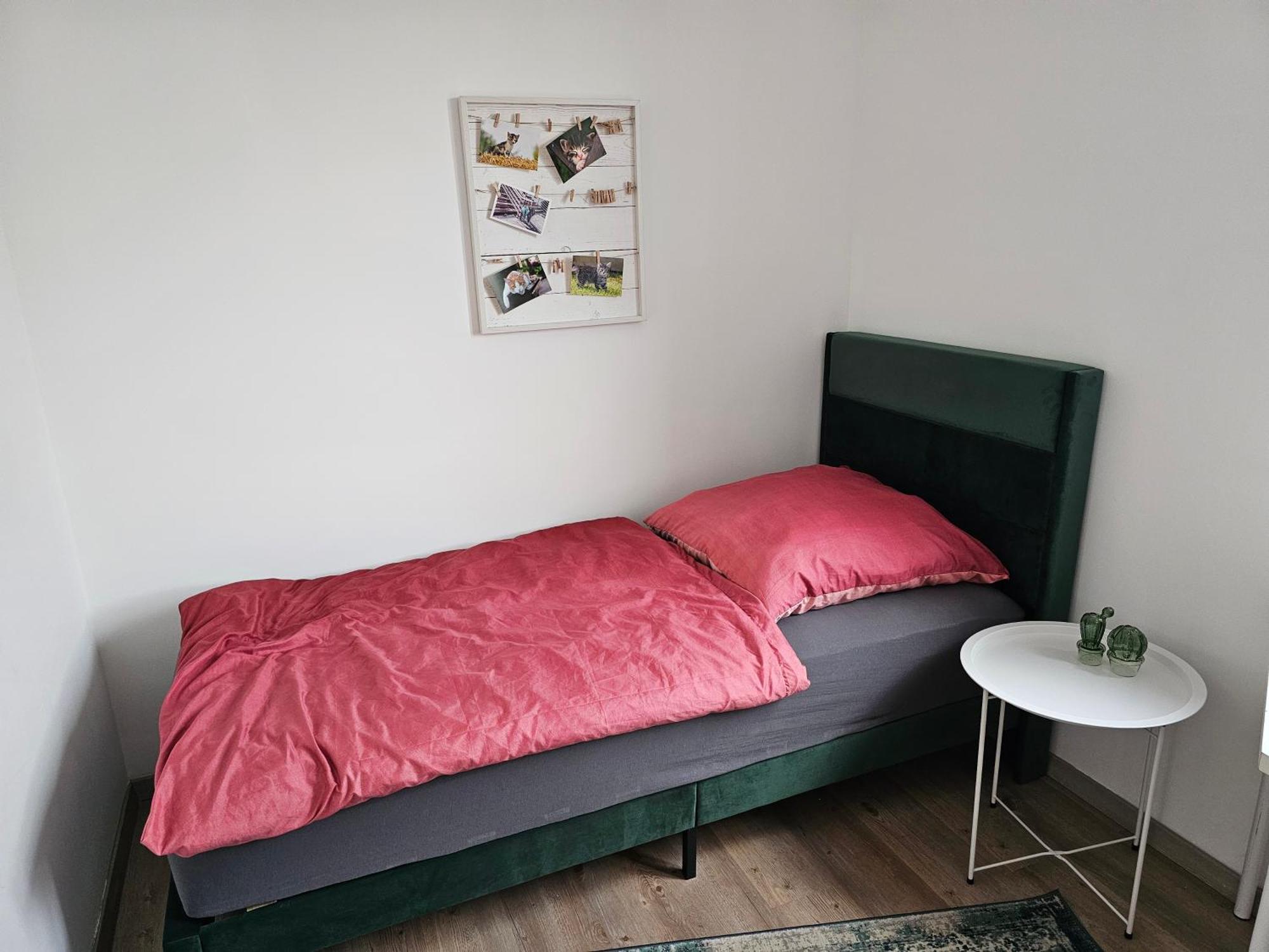 Moderne Doppelhaushaelfte In Oppenheim别墅 外观 照片